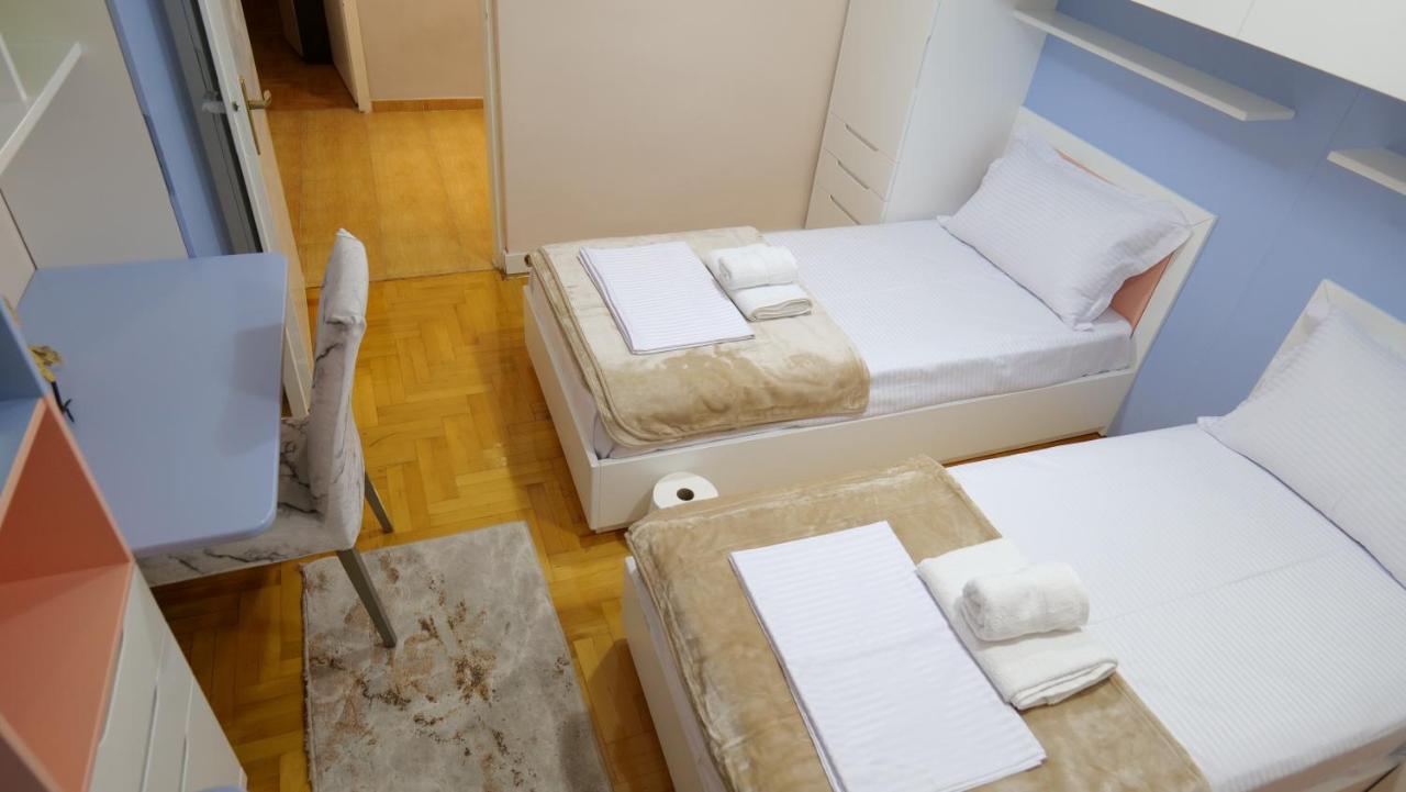 City Center Apartment Niko 04 Tirana Bagian luar foto