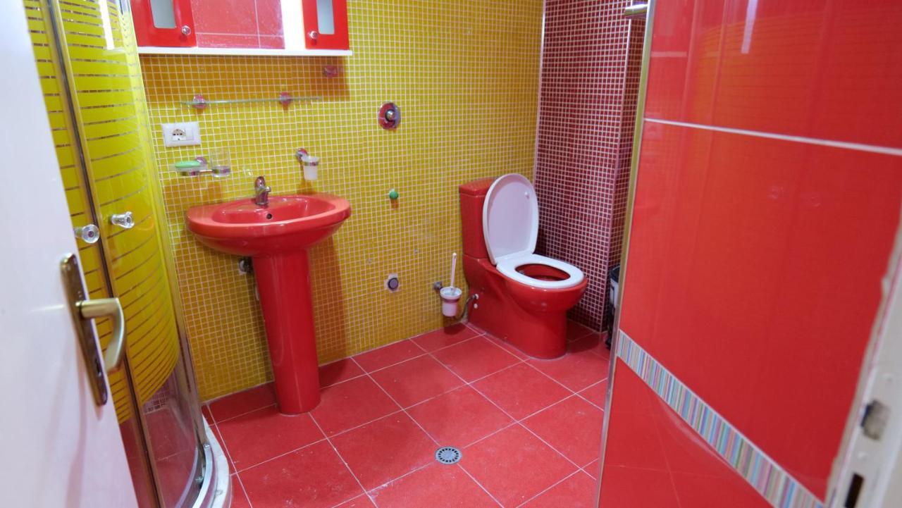 City Center Apartment Niko 04 Tirana Bagian luar foto